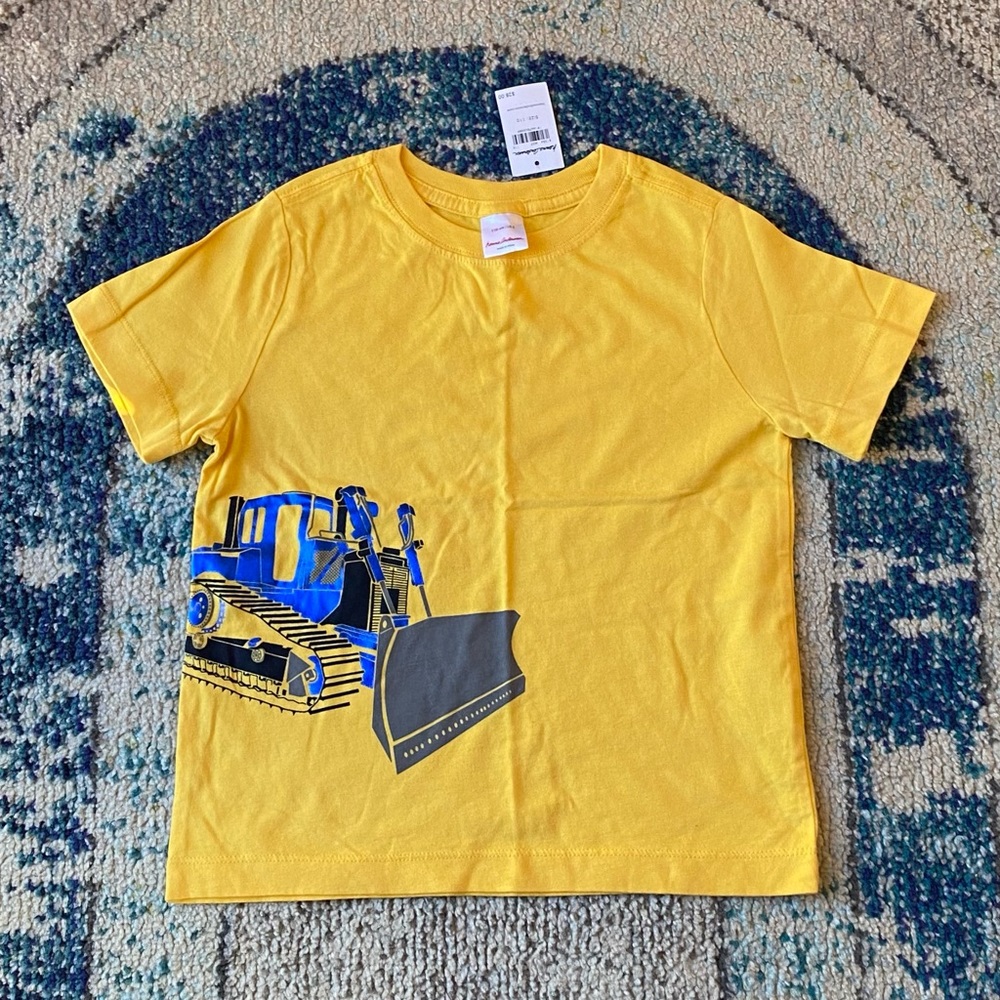 NWT Hanna Andersson Bulldozer Tee Shirt 110 cm